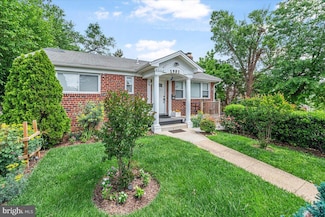 1902 Lebanon St, Hyattsville, MD 20783