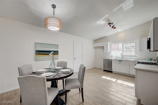 4496 Skyview Dr, Las Vegas, NV 89104