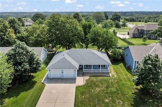 16211 Spring Valley Rd, Belton, MO 64012