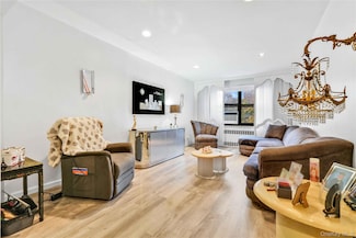 26-25 141st St Unit 5C, Flushing, NY 11354