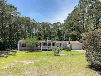 1552 Simpson Creek Dr, Loris, SC 29569