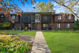 4614 W Northfox Ln Unit 6, McHenry, IL 60050