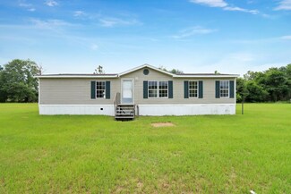 185 Heather Rd, Jesup, GA 31545