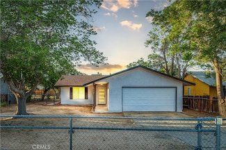16178 Live Oak St, Hesperia, CA 92345
