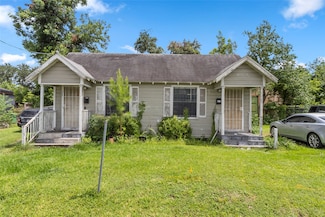 324 Erin St, Houston, TX 77009