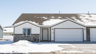 569 Jeanine Dr, Sugar City, ID 83448