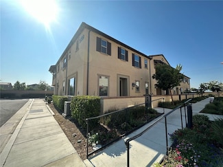 2888 E Berry Loop Privado Unit 45, Ontario, CA 91761