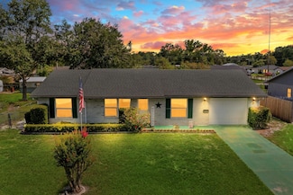 2825 Woodcrest Ln, Lakeland, FL 33805