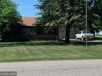 302 S 9th St, Kerkhoven, MN 56252