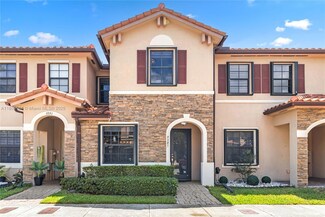 9385 W 33rd Way, Hialeah, FL 33018
