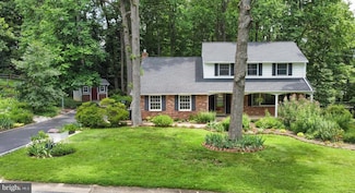 101 Maplewood Ln, Wilmington, DE 19810