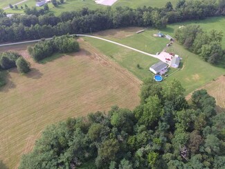 3112 N Warren Rd, Bloomfield, IN 47424