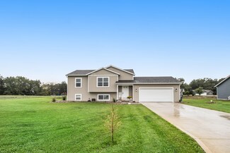 3286 Signal Point Dr, Allegan, MI 49010