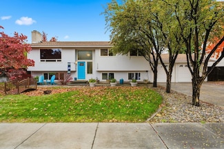 1748 Duluth St, Richland, WA 99354