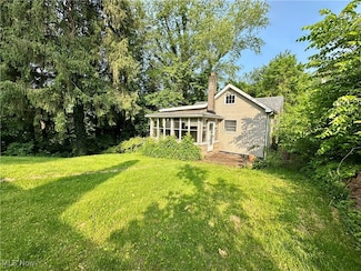 102 Wylie Dr, Short Creek, WV 26058