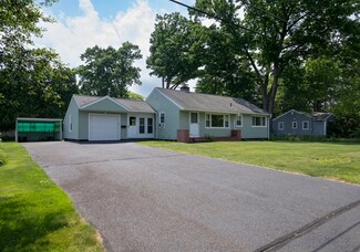 31 Birch Hill Rd, Florence, MA 01062