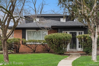 19147 Redfern St, Detroit, MI 48219