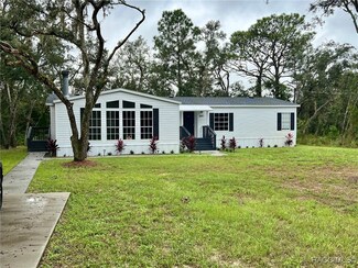 6592 W Park Dr, Homosassa, FL 34453
