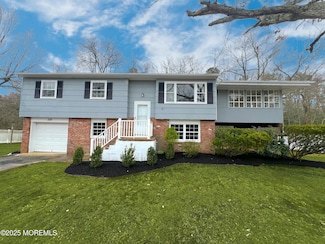 226 Mill Creek Dr, Bayville, NJ 08721