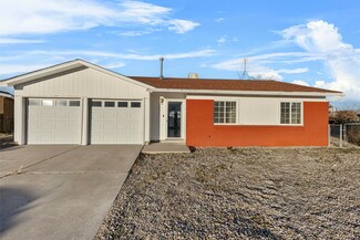 8617 Lynette Ct SW, Albuquerque, NM 87121