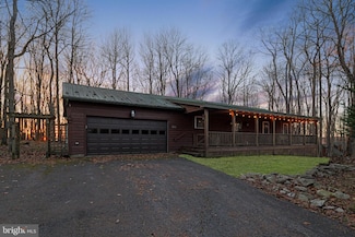 1471 E Alpine Dr, Terra Alta, WV 26764