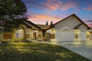 580 Castenda Dr, Redding, CA 96003
