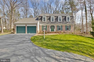 6203 Falcon Landing Ct, Burke, VA 22015