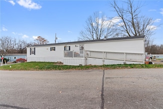 216 Blossom Ln, Sewickley, PA 15143