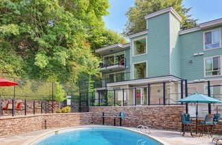 3212 81st Place SE Unit C301, Mercer Island, WA 98040