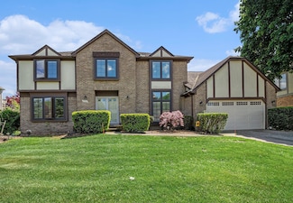 41925 Waterwheel Rd, Northville, MI 48168
