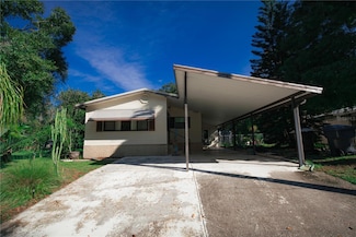 3533 Sutton Hills Dr N, Lakeland, FL 33810