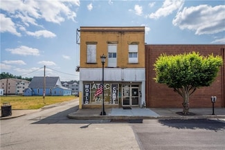242 Wood St, California, PA 15419