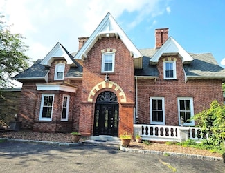 12 Monell Place, Beacon, NY 12508
