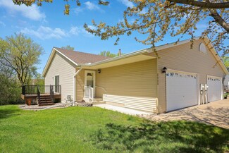 1111 Lilac Ct, Waconia, MN 55387