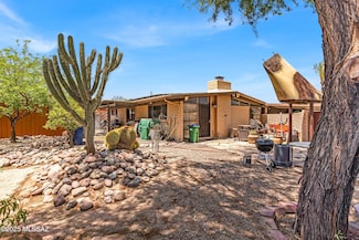 6912 E Bonnie Brae Dr, Tucson, AZ 85710