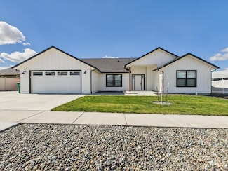 3224 Parkridge Way, Lewiston, ID 83501