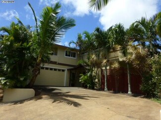 6 Ulumaika, Paia, HI 96779