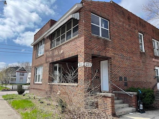 211 S Liberty St, Muncie, IN 47305
