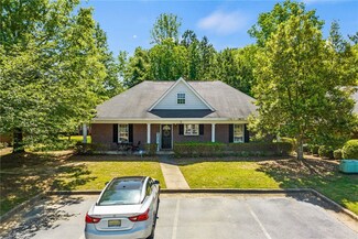 802 W Longleaf Dr Unit 1, Auburn, AL 36832