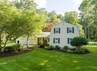 73 Genevieve Dr, Hampden, MA 01036