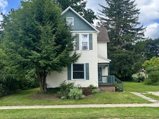 117 Clay St, Kane, PA 16735