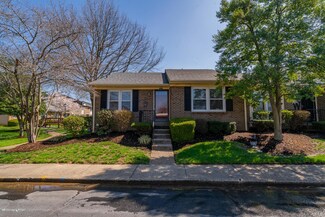 111 Sycamore Dr, Louisville, KY 40223