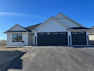 7505 Ocean Ave, Otsego, MN 55330