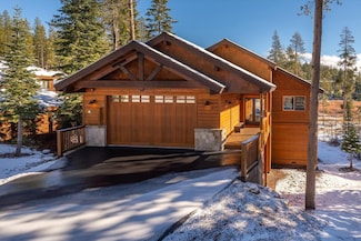 11529 Zermatt Dr, Truckee, CA 96161