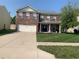 5760 N Attleburg Dr, Mc Cordsville, IN 46055