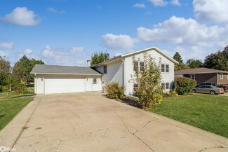 407 Wauconda Rd, Marshalltown, IA 50158
