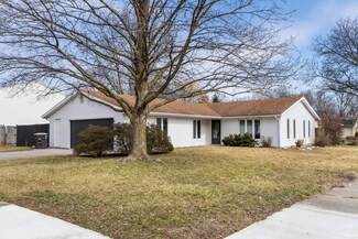 4910 Blum Dr, Fort Wayne, IN 46835