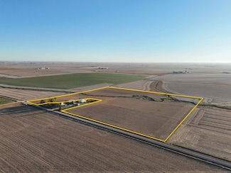 22nd Ave, Blairstown, IA 52209