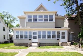 255 S 5th Ave, Kankakee, IL 60901