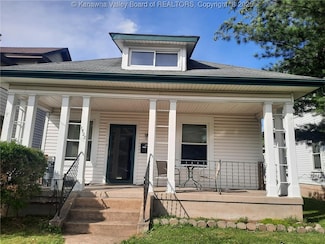 1528 Jackson St, Charleston, WV 25311